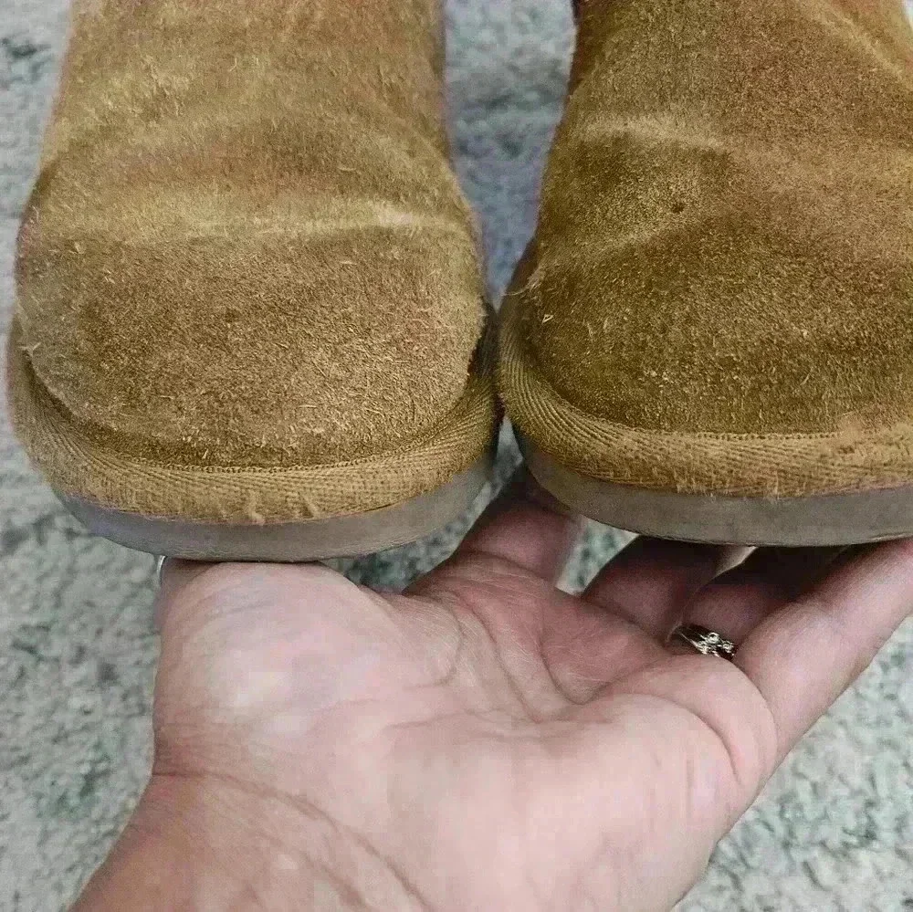 Koolaburra By Ugg Child Victoria Short Boots in Chestnut 13